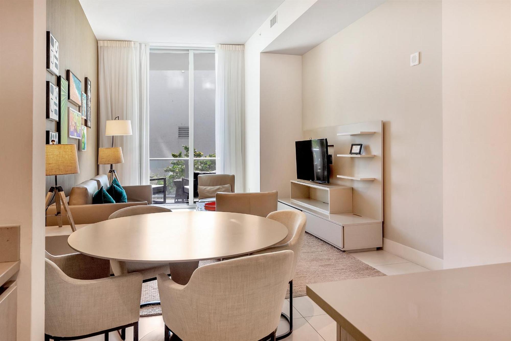 203-1Br/1Ba At The Beach Gem! Lux Amenities! Hollywood Ngoại thất bức ảnh