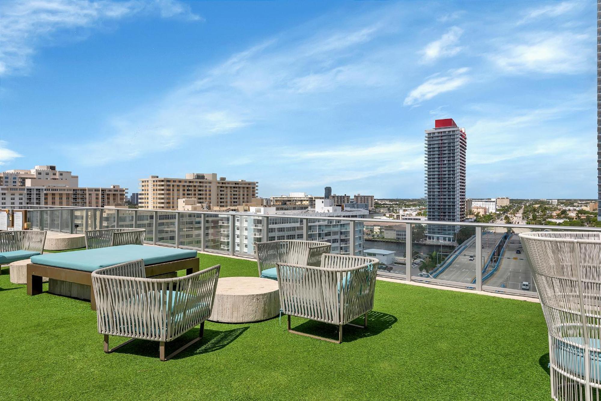 203-1Br/1Ba At The Beach Gem! Lux Amenities! Hollywood Ngoại thất bức ảnh